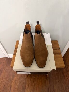 bp Men's Tan Suede Chukka Boots
